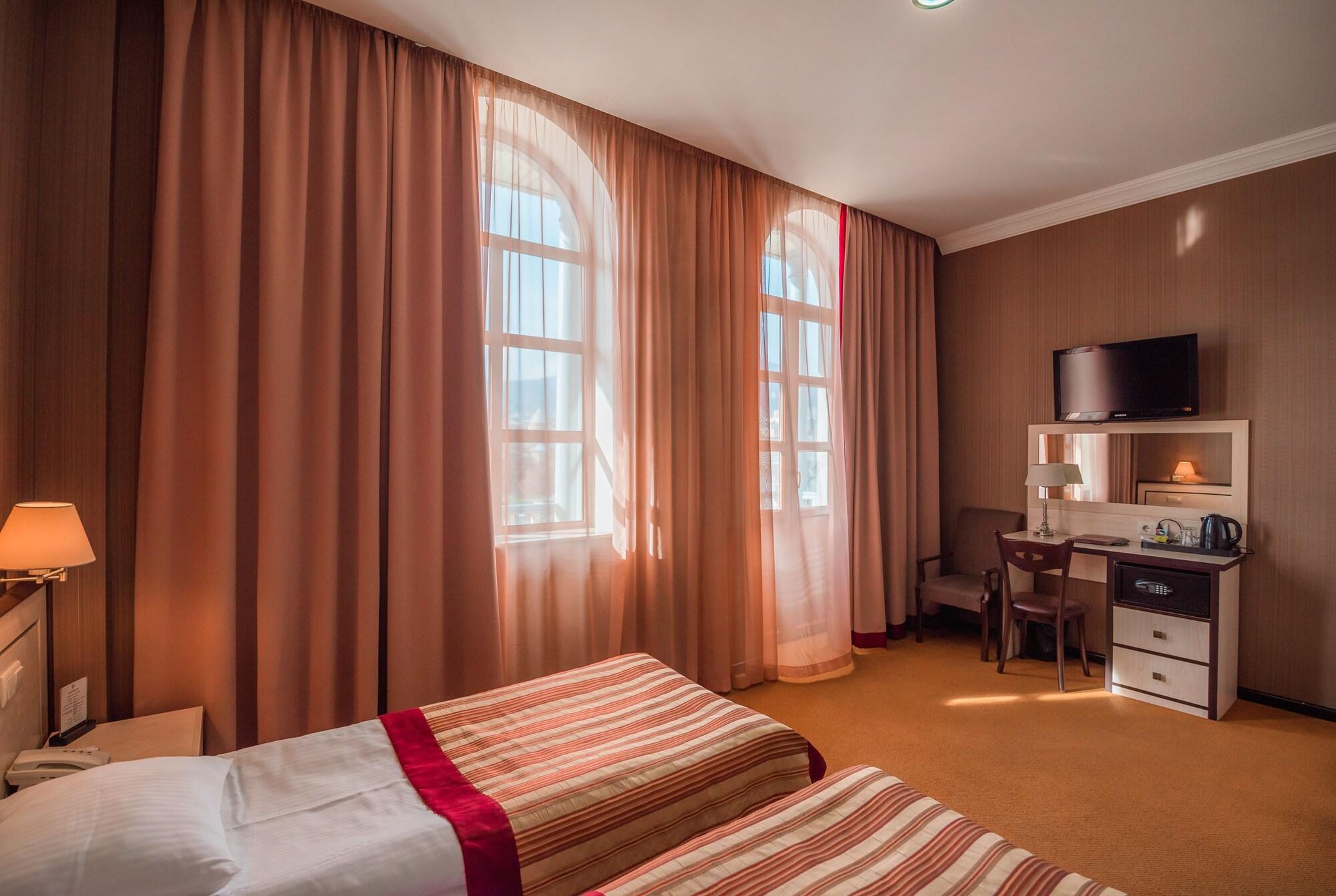 Hotel Rikhe Monika Tiflis Dış mekan fotoğraf