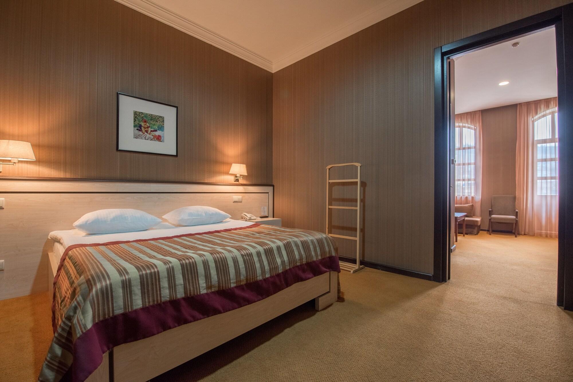 Hotel Rikhe Monika Tiflis Dış mekan fotoğraf