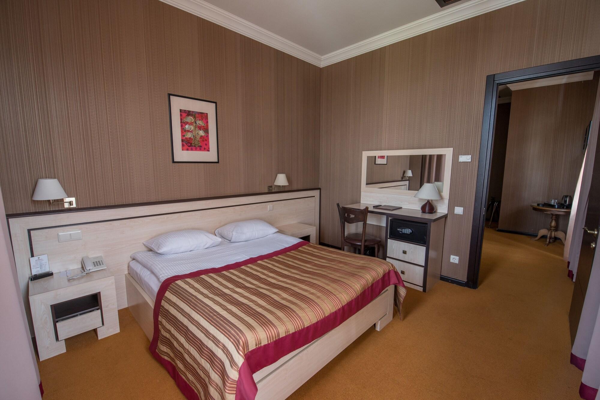 Hotel Rikhe Monika Tiflis Dış mekan fotoğraf