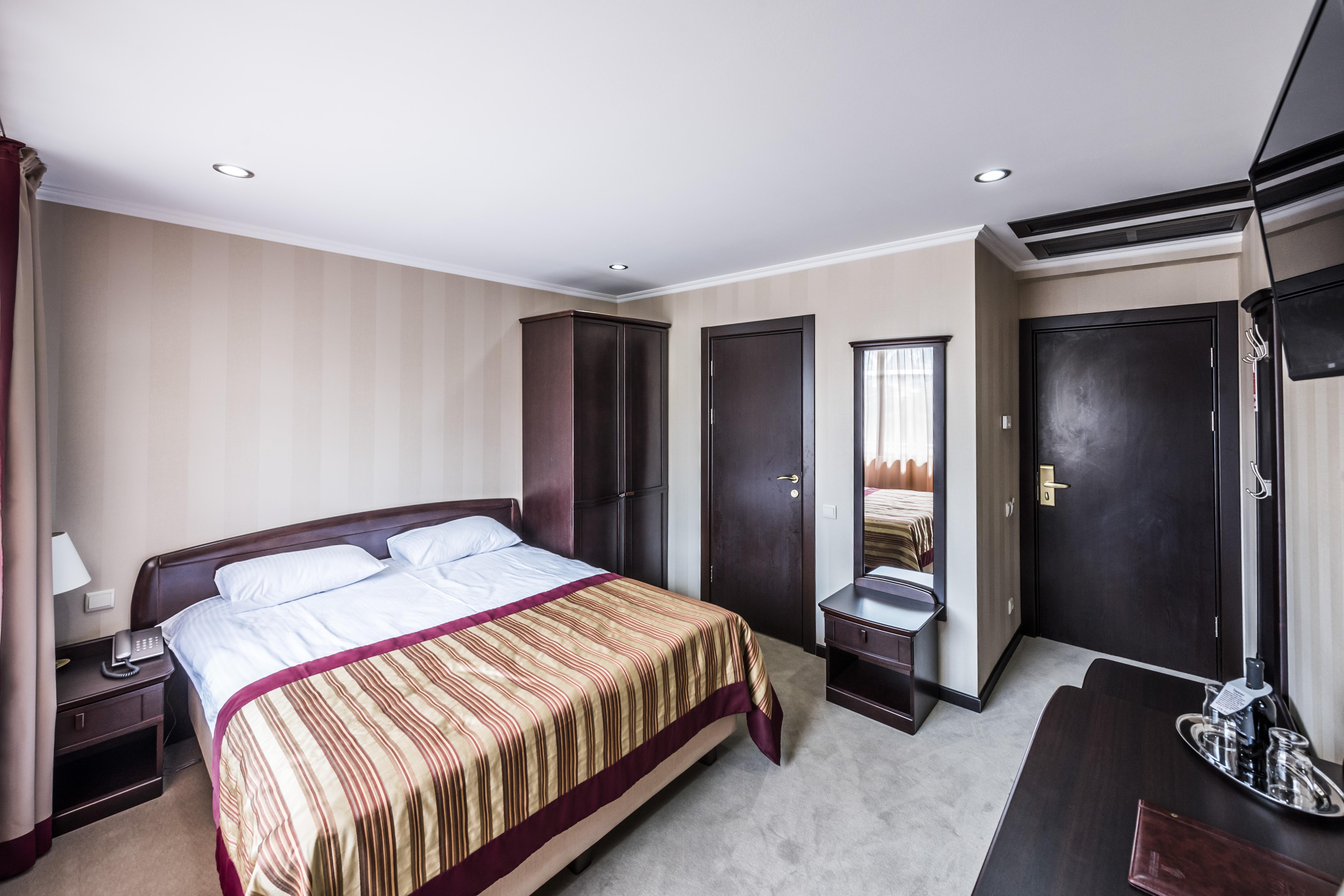 Hotel Rikhe Monika Tiflis Dış mekan fotoğraf