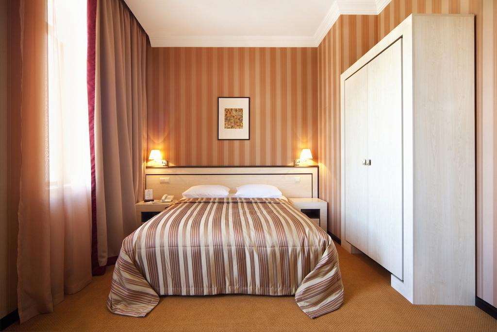 Hotel Rikhe Monika Tiflis Dış mekan fotoğraf