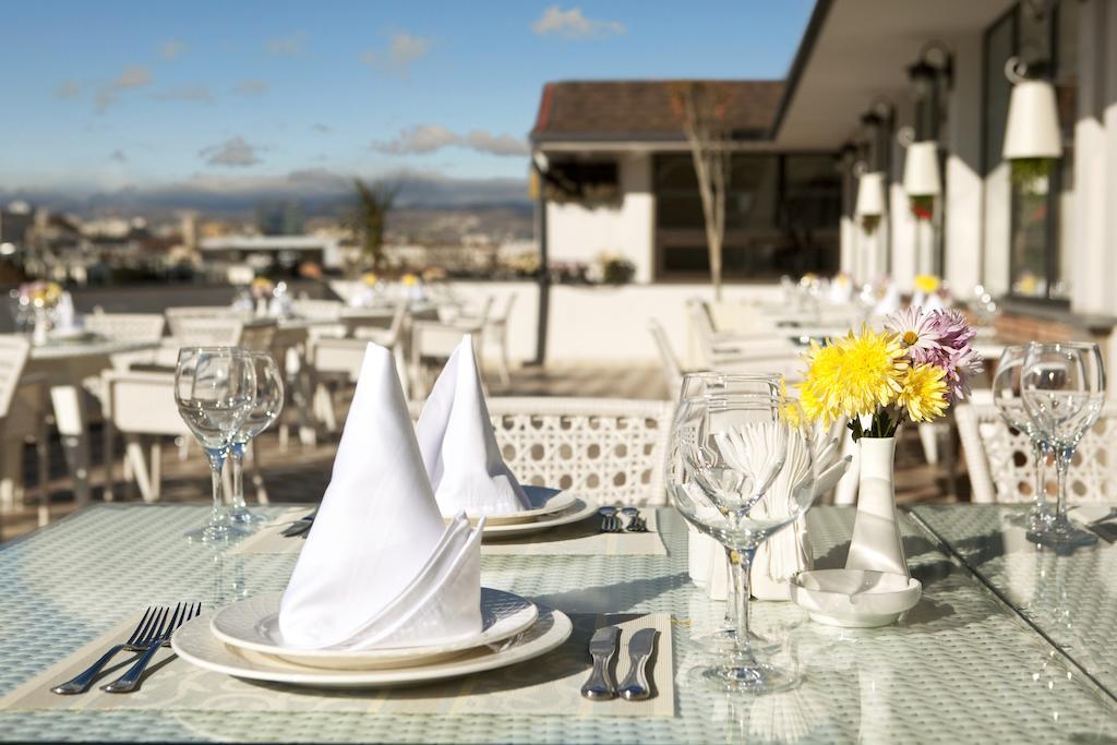 Hotel Rikhe Monika Tiflis Dış mekan fotoğraf